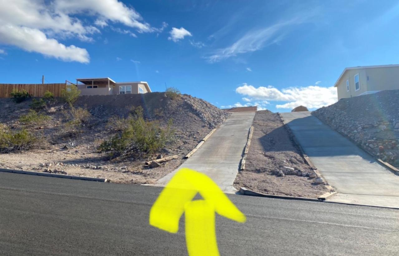 Magnificent & Tranquil Home, Mountain Views , 8 Mins To Casinos & River, Fire Pit, Bbq Bullhead City Exteriér fotografie