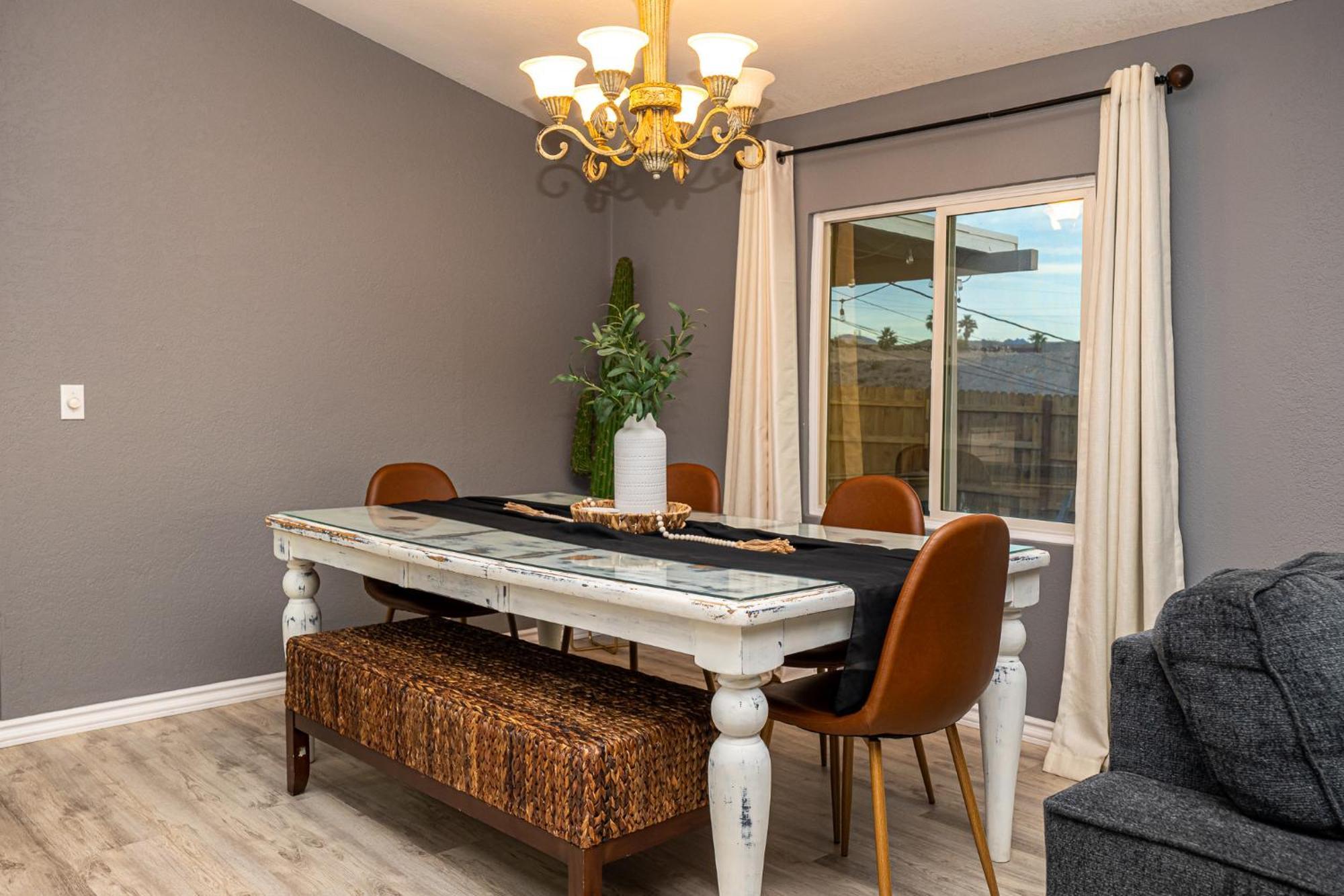 Magnificent & Tranquil Home, Mountain Views , 8 Mins To Casinos & River, Fire Pit, Bbq Bullhead City Exteriér fotografie