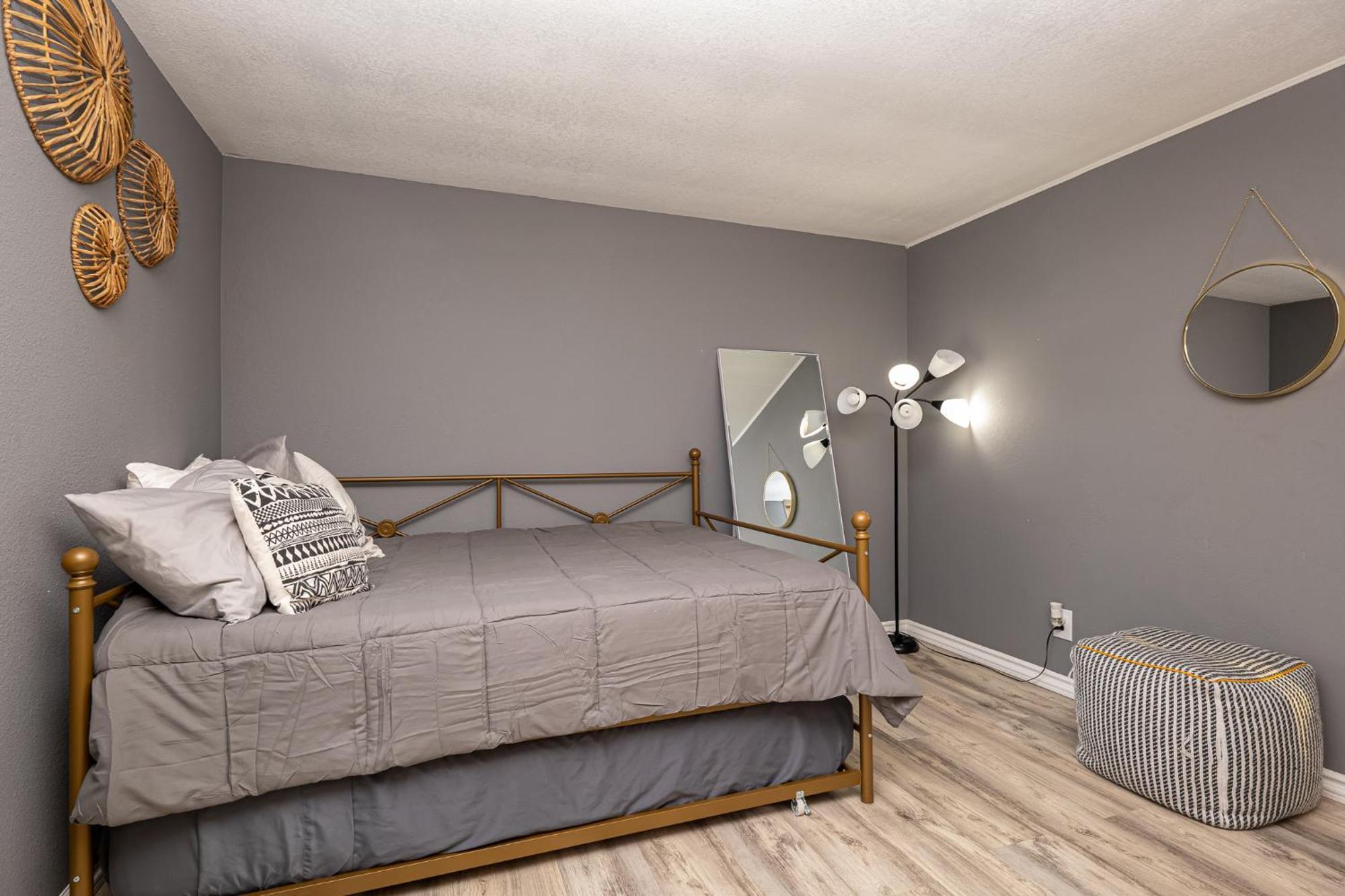 Magnificent & Tranquil Home, Mountain Views , 8 Mins To Casinos & River, Fire Pit, Bbq Bullhead City Exteriér fotografie